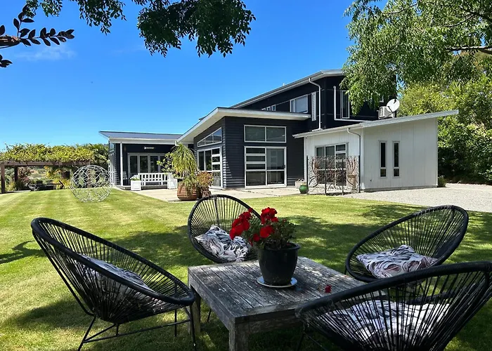 Peppertree Lodge